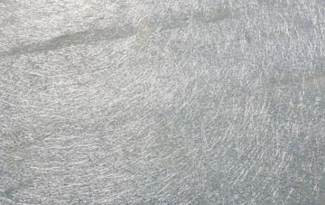 Clwydyfagwyr laminate fibreglass or shingles?